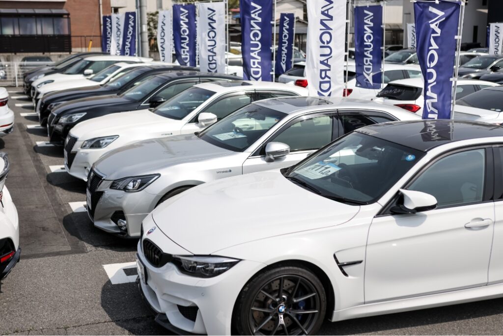 新車登録から5年。あなたの車、今が一番高く売れるタイミングかもしれません